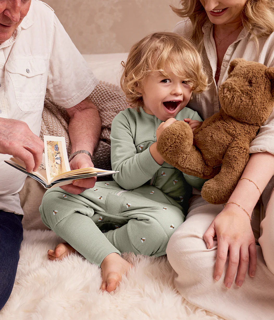 Sleep Suit Long Sleeve 2.5 TOG Cotton Olive Bees - Image 5