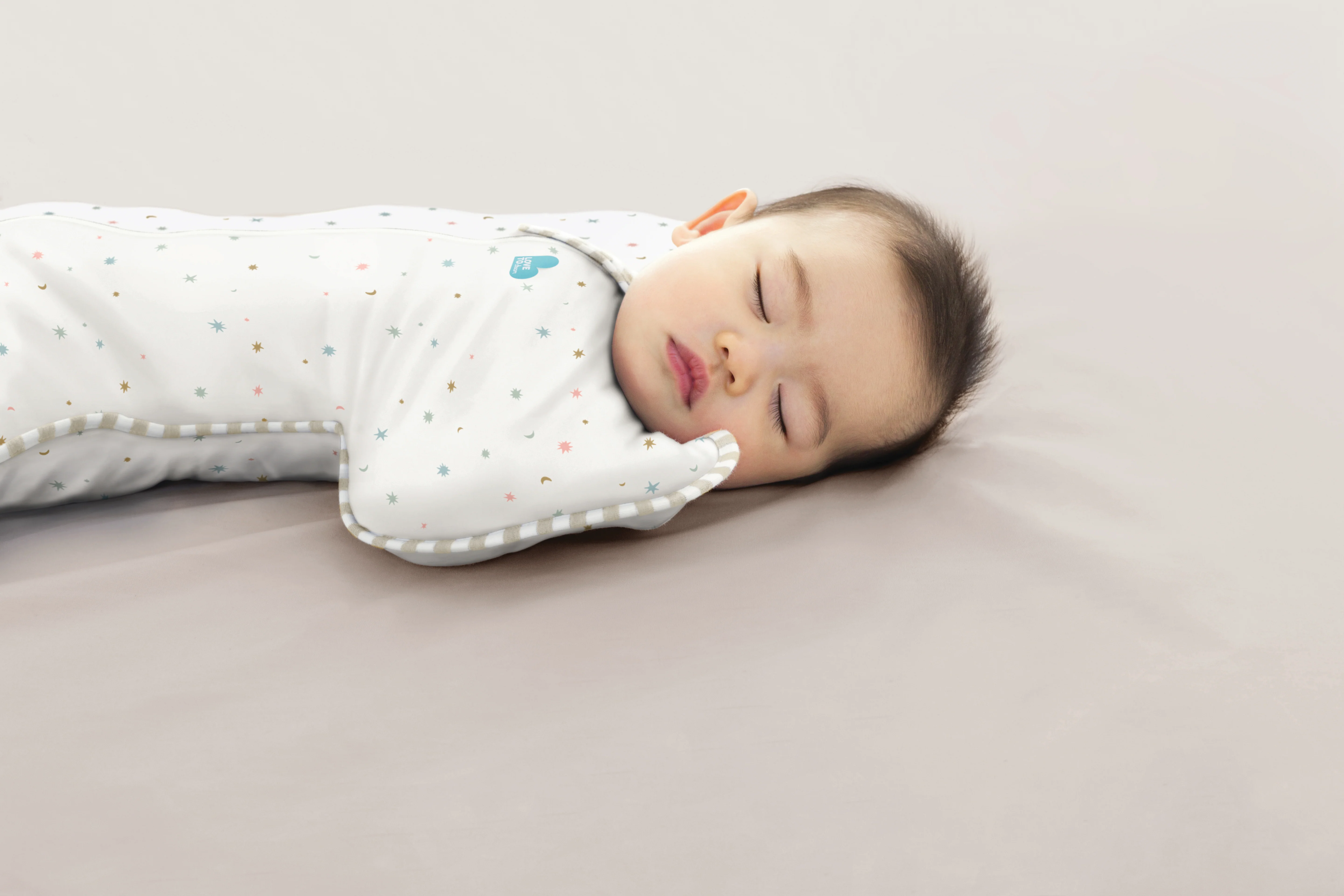 Swaddle Up™ 0.2 TOG Organic Cotton White Starlight - Image 6